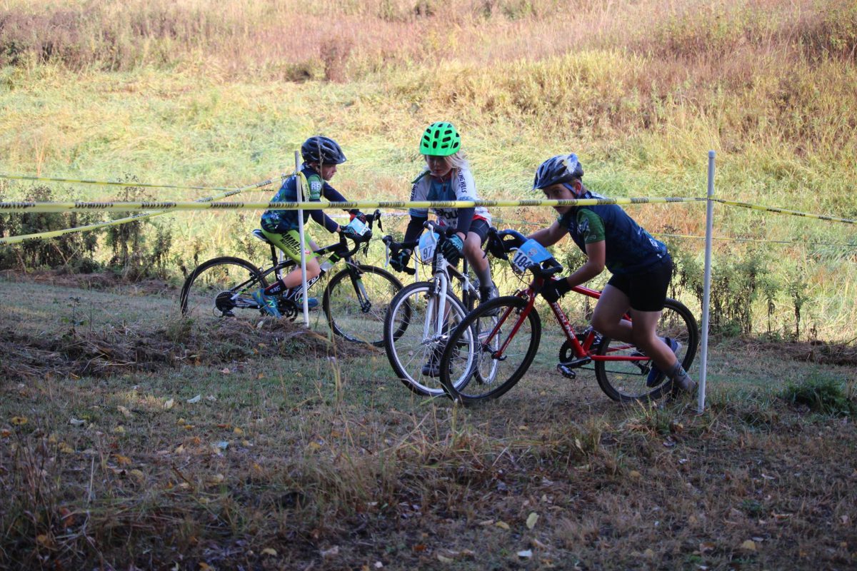 2017 Crosstober Fest - Junior bicycle racers riding the course