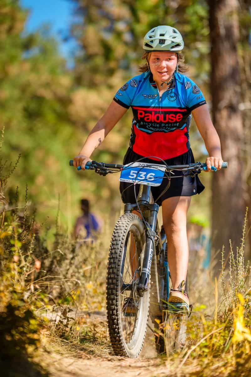 Palouse Composite rider in the team jersey at the Flying Horseshoe Fall Finale, 2026